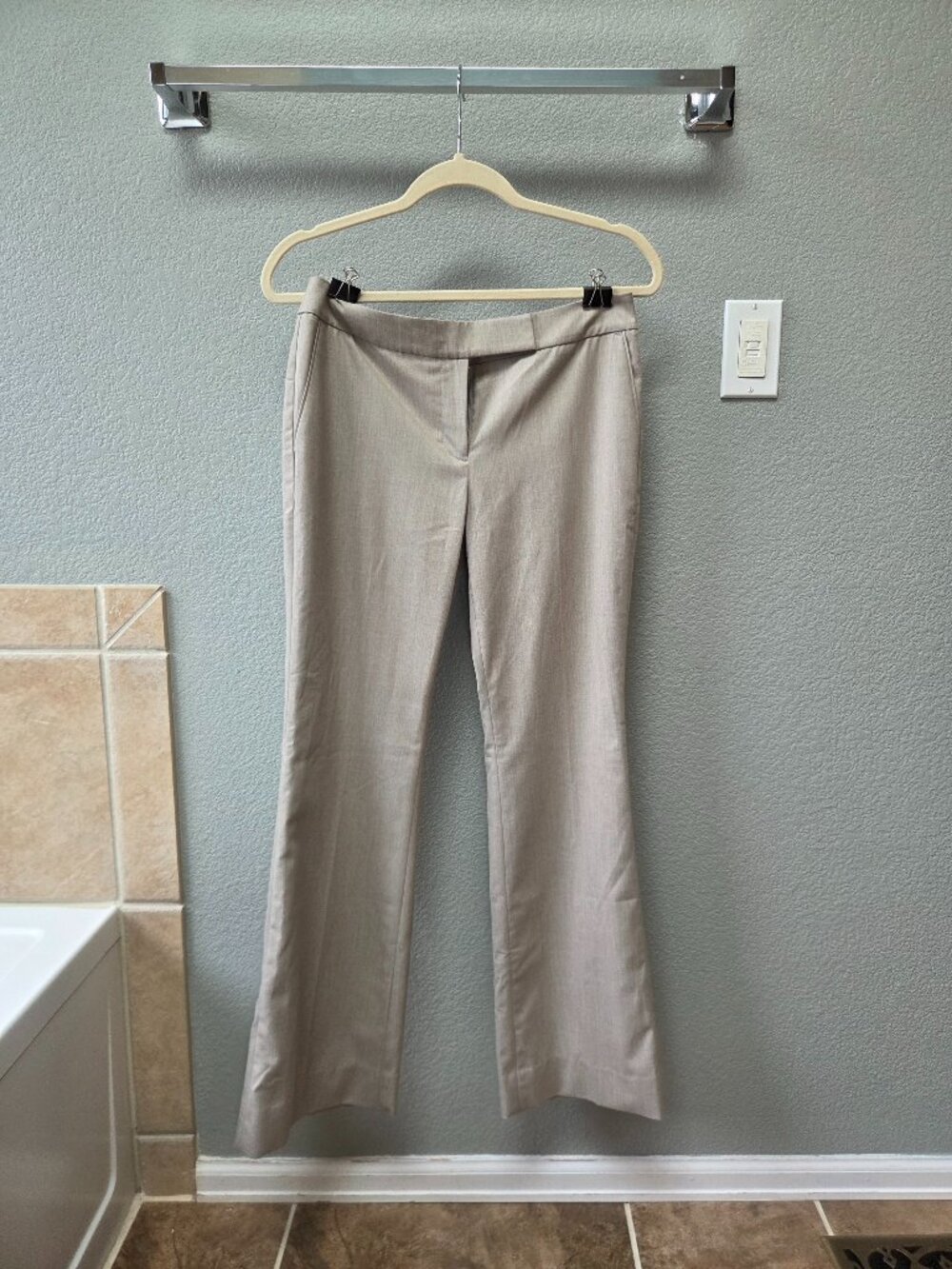 WHBM - Luxe Flare Pant - Gray - 4R - NWT